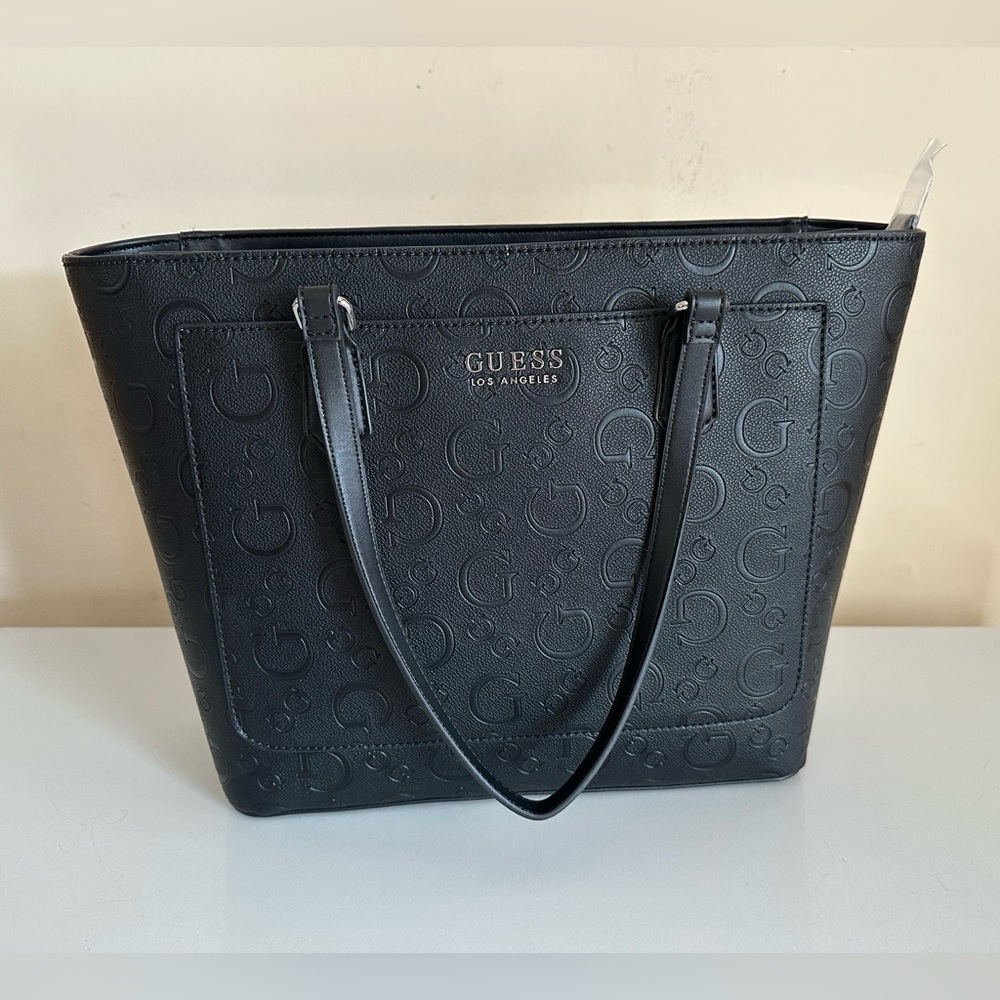 NWT Guess Tote 👜